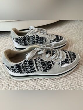 Zara Metallic Tweed Lace-Up Sneakers in Black & Gray Size 9